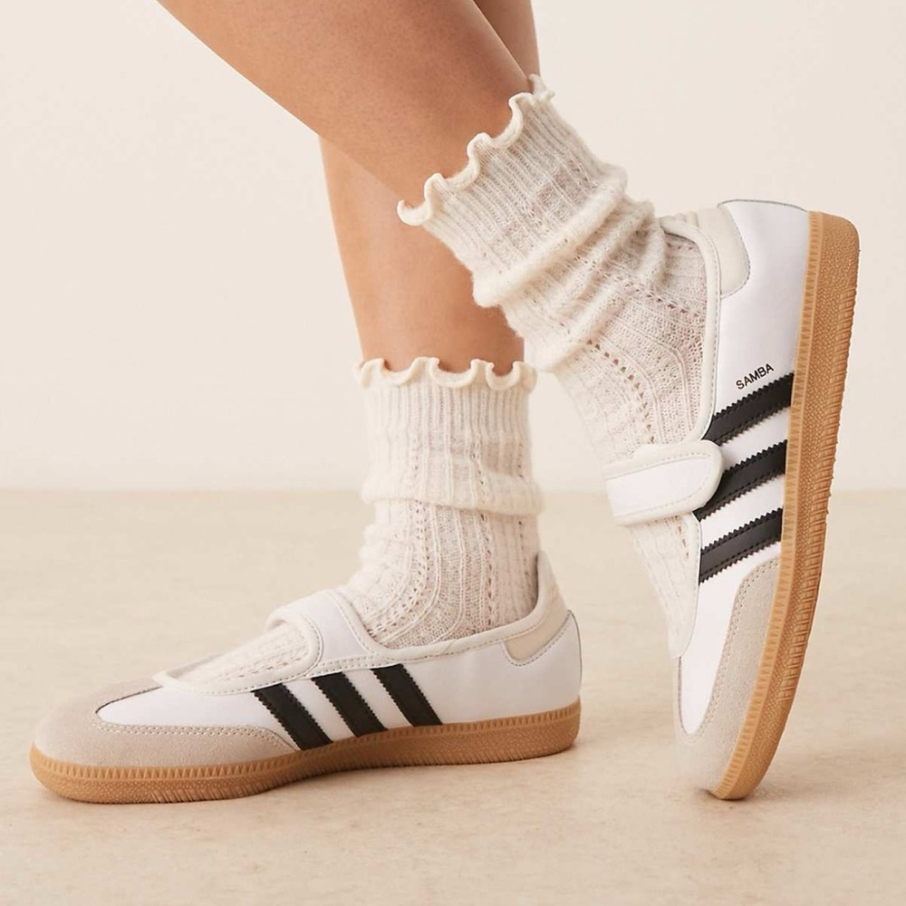Like New! ADIDAS Samba Mary Jane Sneakers